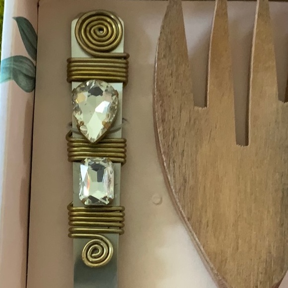 New wood and stone accents serving set - Picture 5 of 5